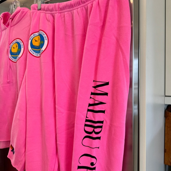 NWT Aviator Nation SET Malibu Chili Cook Off 2023 Neon Pink Sweatsuit matching - Picture 10 of 16
